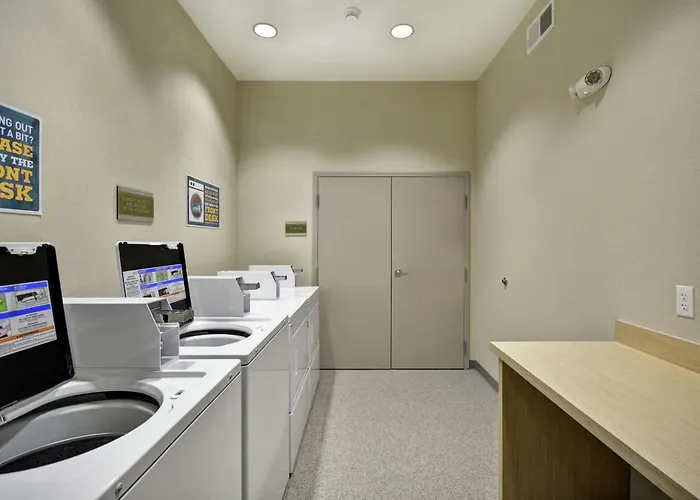 Home2 By Hilton 3* Carbondale